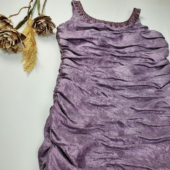 Cachet Stunning Purple Rouged Ruffled Dress 10 - Picture 12 of 14